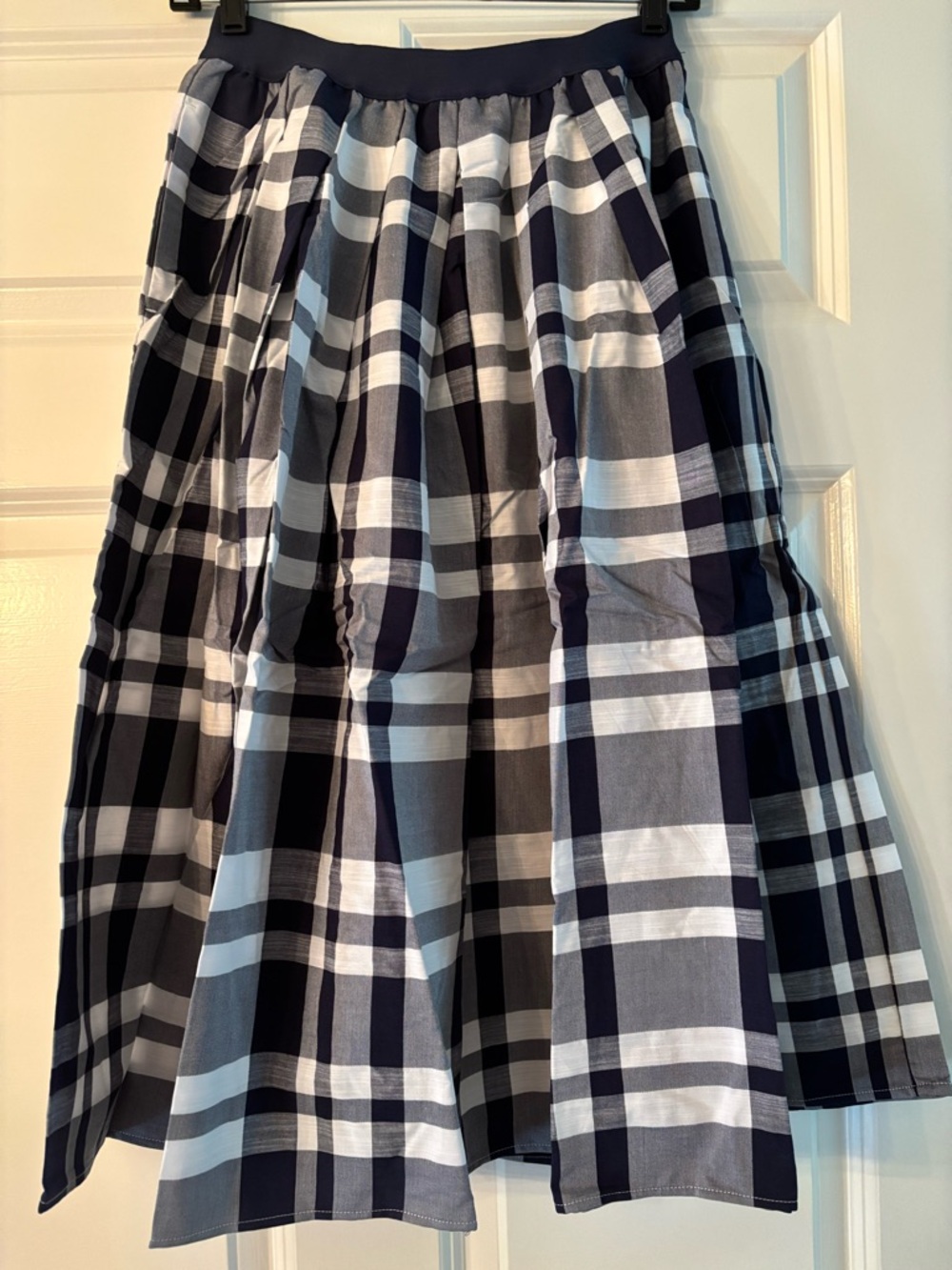 NEW in Package Joan Rivers Madras Plaid Midi Skirt Navy White